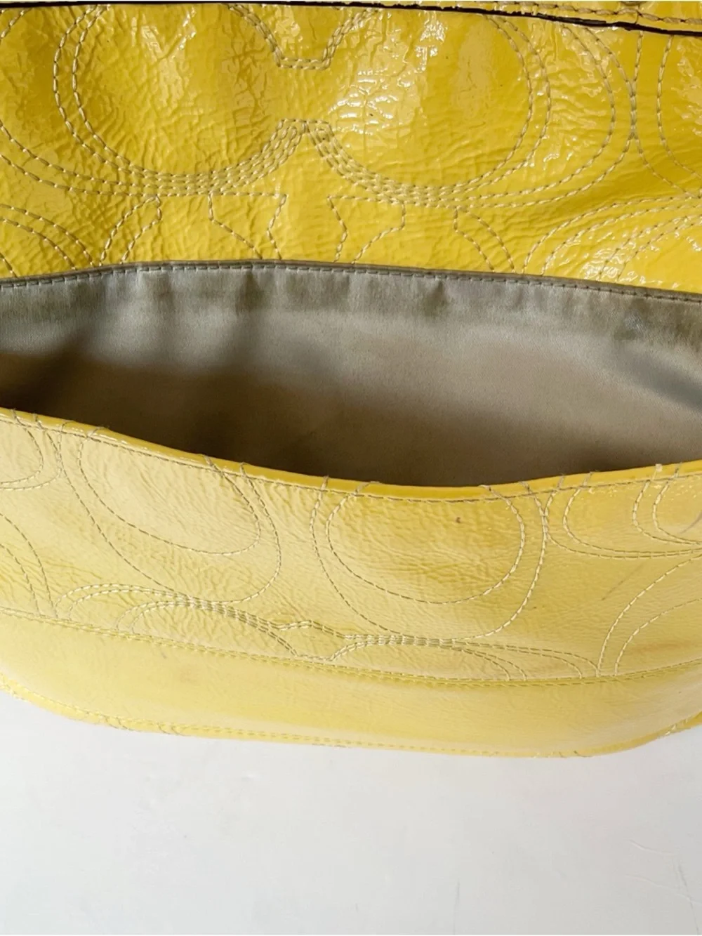 Coach 2012 Signature Patent Leather Tote in Canary Yellow (Flaws) - Picture 14 of 15